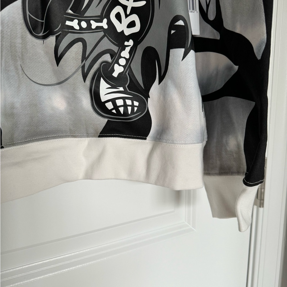 SOLD - Disney Parks Halloween Vampire Mickey Spooky Pullover Sweater (Size:L) - Picture 15 of 15